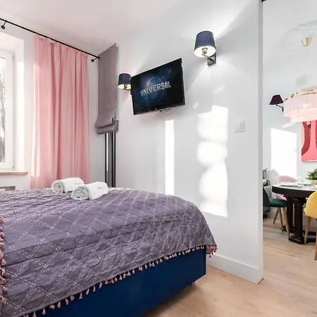 Dobra 87 By Homeprime 바르샤바